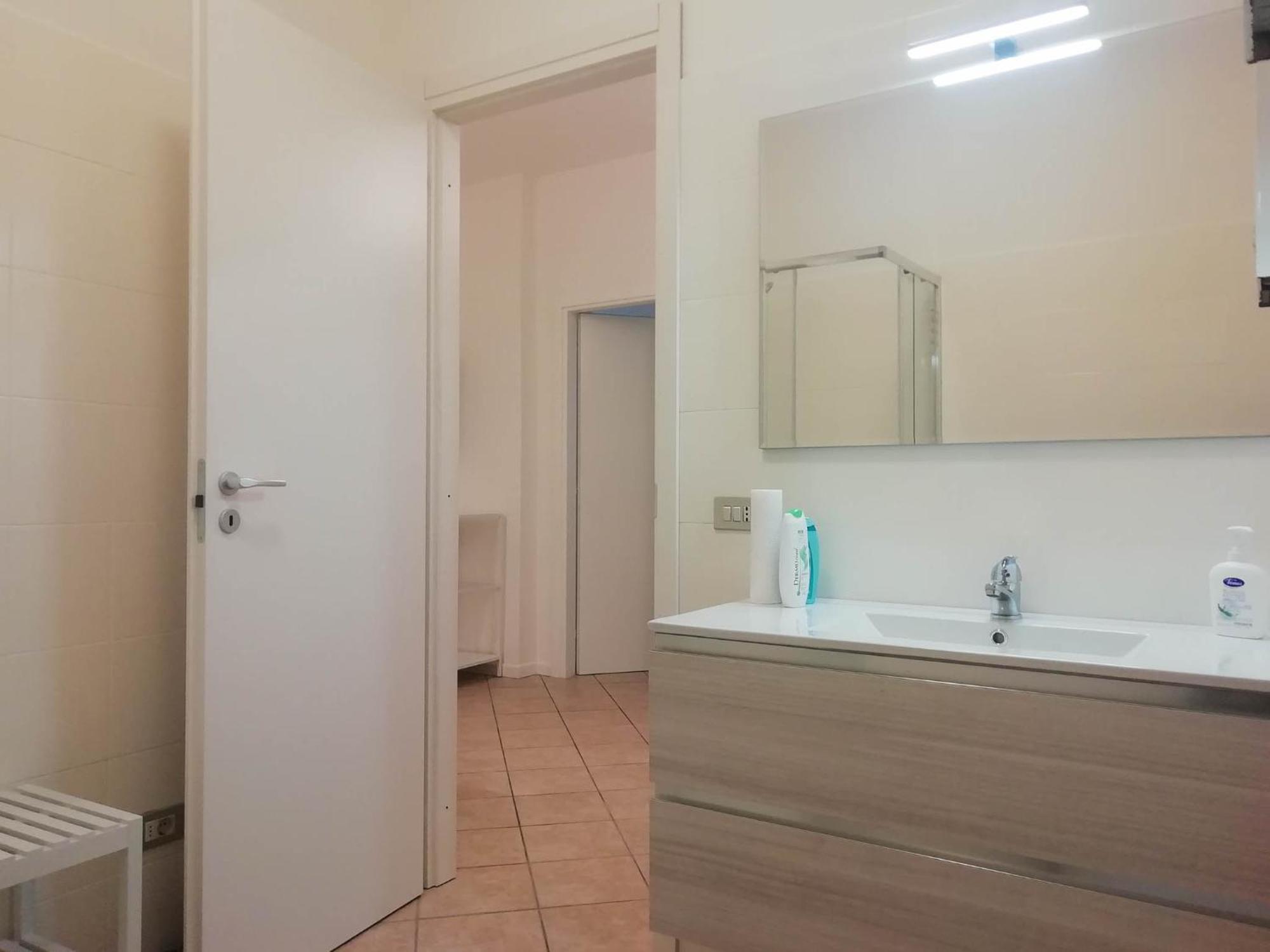 Mistrangelohome 3 - Appartamento In Pieno Centro Σαβόνα Εξωτερικό φωτογραφία