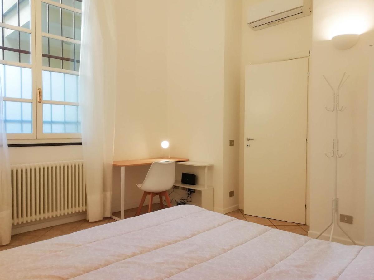 Mistrangelohome 3 - Appartamento In Pieno Centro Σαβόνα Εξωτερικό φωτογραφία